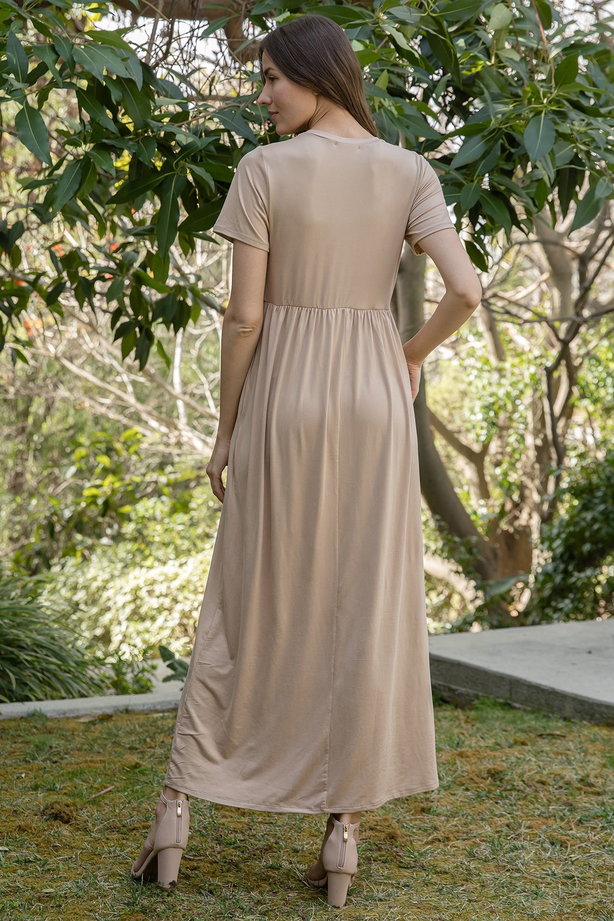 Short sleeve round neck casual maxi with pocket Taupe
